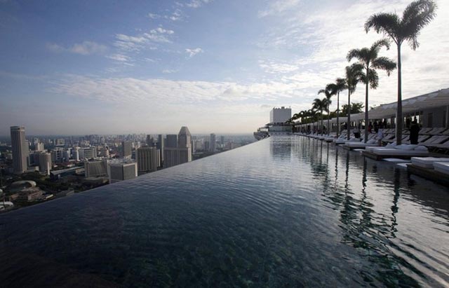 Infinity Pools عجیب ترین و مرتفع ترین استخر و هتل دنیا