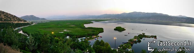 دریاچه زریوار- Zarivar Lake