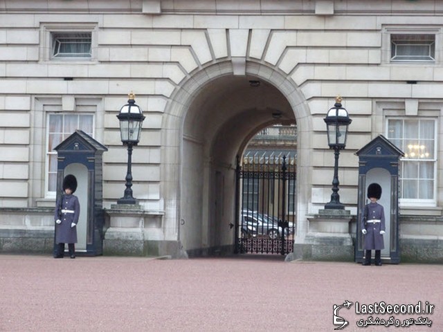 کاخ باگینگهام (Buckingham Palace) 